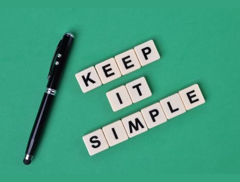 Scrivere semplice non è banale